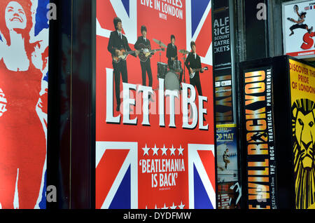 Plakate, die Förderung von Let it Be und anderen britischen Musicals. Stockfoto