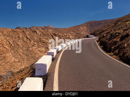 Spanien, Europa, Fuerteventura, Kanarische Inseln, Pajara, Degollada de Los Grandadillos, Landschaft, Sommer, Berge, Stockfoto