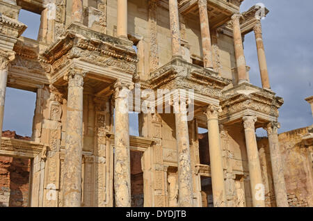 Ephesus griechische römische Antike Türkei römische Reich bauen Architektur Archäologie Küste Stadt Celsus Bibliothek Fassade, Stockfoto