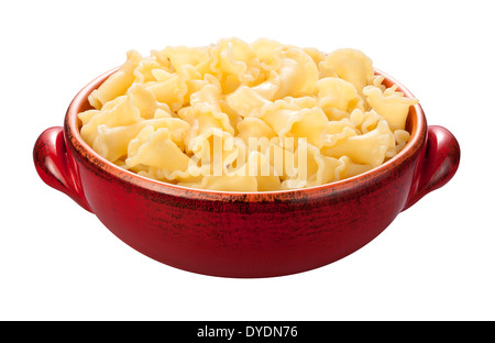 Campanelle in einer roten Schale isoliert auf einem weißen Hintergrund. Stockfoto