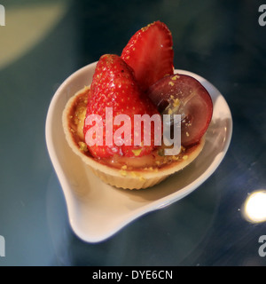 Nahaufnahme von köstlichem Gebäck Obst Stockfoto