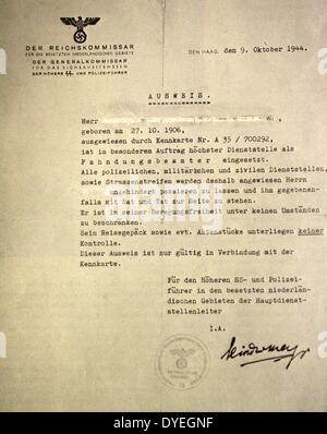 Dem zweiten Weltkrieg. Foto eines Briefes an den Köpfen der SS und der Polizei in den Niederlanden aus der Reichkommissar für die besetzten Niederlande vom Oktober 1944. Stockfoto