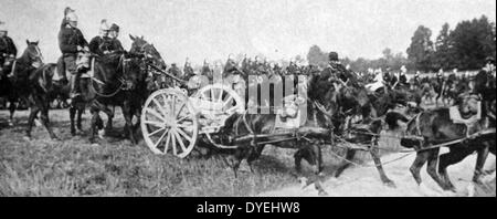 Französische Kavallerie, bei den Vorbereitungen für die Schlacht. Weltkrieg um 1914 Stockfoto