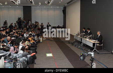 Tokio, Japan. 16. April 2014. Yoshiki Sasai Pf besucht eine Pressekonferenz der STAP Zelle am 16. April 2014 in Tokio Japan. Bildnachweis: Aflo Co. Ltd./Alamy Live-Nachrichten Stockfoto