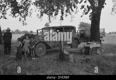 Lager der WanderarbeiterInnen in Arkansas Fluß unten, Muskogee County, Oklahoma von Russell Lee, datiert 1903-1986, 19390101 Stockfoto