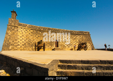 Castillo San Gabriel Burg, Gehäuse Museo de Historia de Arrecife, Stadtmuseum, Arrecife, Lanzarote, Kanarische Inseln, Spanien Stockfoto