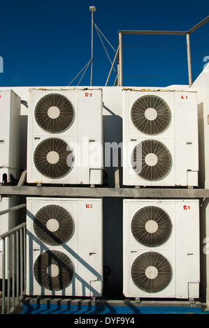 Klimaanlagen, Ventilatoren auf einer Fähre, Kanarische Inseln, Spanien, Europa Stockfoto