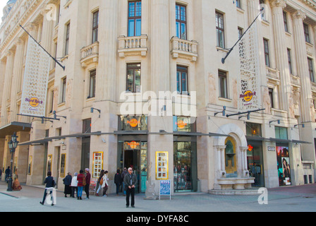 Hard Rock Cafe außen, Vörösmarty ter Platz, Belvaros, Budapest, Ungarn, Mitteleuropa Stockfoto