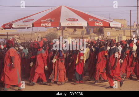 Durbar Fantasia Festival. Traditionelle Husa-Hommage an den Emir von Kano. Kano, Nigeria Stockfoto