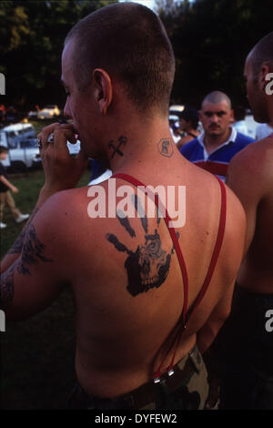 Stone Mountain, GA, USA. 15. April 2014. Weiße Patriot Party/Skinhead Rallye Stone Mountain Ga 1989 © Robin Nelson/ZUMAPRESS.com/Alamy Live-Nachrichten Stockfoto