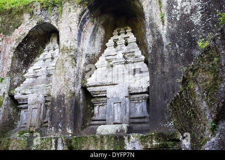 Gunung Kawi ist ein 11. Jahrhundert Tempelanlage in Tampaksiring Nord östlich von Ubud in Bali, Indonesien. Stockfoto