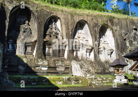 Gunung Kawi ist ein 11. Jahrhundert Tempelanlage in Tampaksiring Nord östlich von Ubud in Bali, Indonesien. Stockfoto