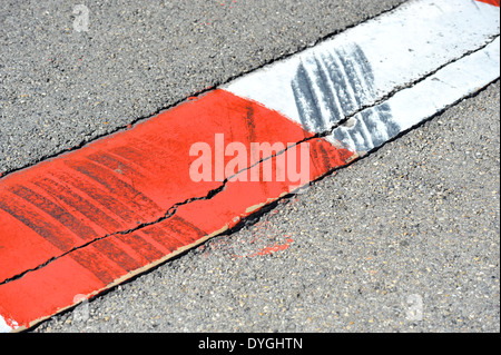 Skid Reifenspuren in der Nähe von Fairmont Haarnadel Monaco. Stockfoto