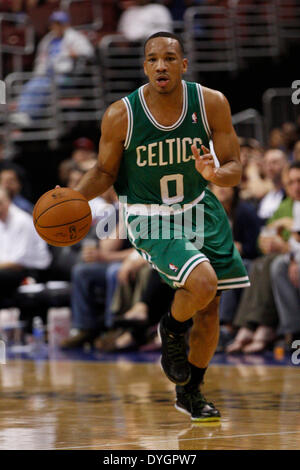 14. April 2014: Boston Celtics guard Avery Bradley (0) in Aktion während der NBA-Spiel zwischen den Boston Celtics und die Philadelphia 76ers im Wells Fargo Center in Philadelphia, Pennsylvania. Die 76ers gewann 113-108. Christopher Szagola/Cal-Sport-Medien Stockfoto