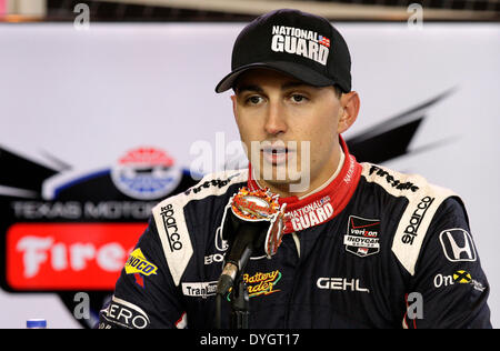 16. April 2014 - ft. Worth, Texas, USA - Apr.16, 2014. Ft. Worth, Tx. Graham Rahal im Rahmen einer Pressekonferenz im Rahmen der IndyCar Racing League-Testfahrten auf dem Texas Motor Speedway in ft. Worth, Tx. (Credit-Bild: © Ralph Lauer/ZUMAPRESS.com) Stockfoto