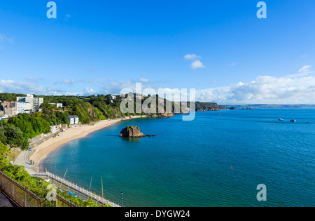 Blick auf Nordstrand in Tenby, Carmarthen Bay, Pembrokeshire, Wales, UK Stockfoto