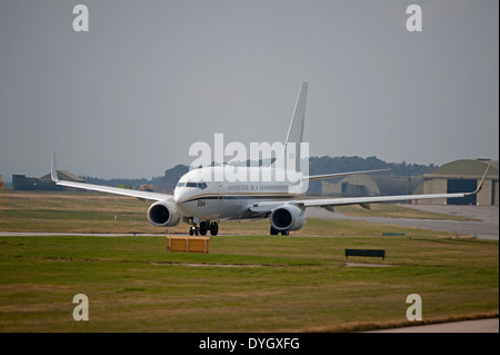 Vereinigte Staaten Marine C40A Clipper unterstützen /cargo Transportflugzeug nähert sich RAF Lossiemouth.  SCO 9047 Stockfoto