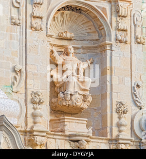 Poblet in Spanien in der Nähe von Barcelona. Kloster Santa Maria de Poblet ist UNESCO-Weltkulturerbe. Stockfoto