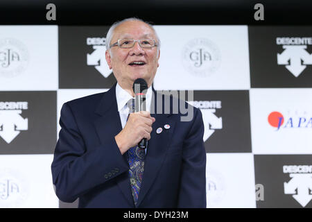 Takayuki Anzai, 17. April 2014: Eine Pressekonferenz über japanische Sportmarke DESCENTE in Tokio, Japan. DESCENTE machte ein offizieller Ausstatter-Abkommen mit Japan Golf Association (JGA) und begann ihre neue Marke "DESCENTE GOLF". Bildnachweis: Yohei Osada/AFLO SPORT/Alamy Live-Nachrichten Stockfoto