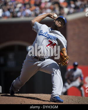San Francisco, Kalifornien, USA. 17. April 2014. Los Angeles Dodgers Entlastung Krug Kenley Jansen (74) im neunten Inning auf Donnerstag, 17. April 2014 in San Francisco, Kalifornien-Credit Stellplätze: Jose Luis Villegas/Sacramento Bee/ZUMAPRESS.com/Alamy Live News Stockfoto