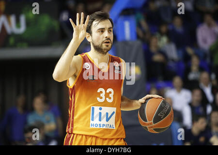 Barcelona, Spanien. 17. April 2014. BARCELONA Spanien-17 Apr Ender Arslan in der zweiten Partie des Viertelfinale der Euroleague Basketball-Spiel zwischen FC Barcelona und Galatasaray, spielte im Palau Blaugrana, die 17. April 2014 Foto: Joan Valls/Urbanandsport/Nurphoto Credit: Joan Valls/NurPhoto/ZUMAPRESS.com/Alamy Live News Stockfoto