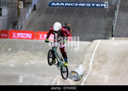 Manchester, UK. 18. April 2014. Jared GARCIA P 187 Elite Herren Zeitfahren letzte UCI BMX Supercross World Cup Manchesters National Cycling Centre England, UK-Credit: Simon Balson/Alamy Live News Stockfoto
