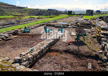 Archäologische Ausgrabungen in Vindolanda eine römische Auxiliarkastell (Castrum) südlich der Hadrianswall in Nordengland Stockfoto