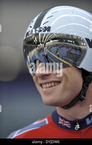 London, UK. 18. April 2014. Lee Valley Velodrom wider in das Visier von Henry Martin (GBR, Velo Club Londres) Karfreitag Tagung des SCCU. Bildnachweis: Michael Preston/Alamy Live-Nachrichten Stockfoto