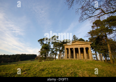 Nachbau der Torheit in der Form eines griechischen Tempels. Wychbury Hill, Worcestershire UK. Stockfoto