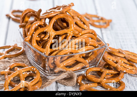 Teil des kleinen Brezeln (typisch deutschen Snack) Stockfoto