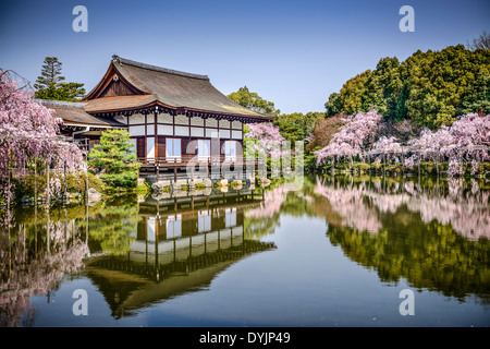 Kyoto, Japan-Gärten im Heian-Schrein. Stockfoto
