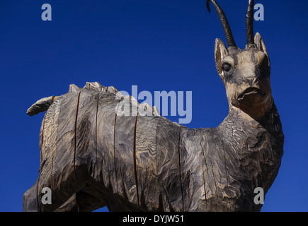 Gams-Skulptur von Mario Gasser bin Zugspitzgipfel, Zugspitze, Wettersteingebirge, Tirol, Österreich, Europa Stockfoto