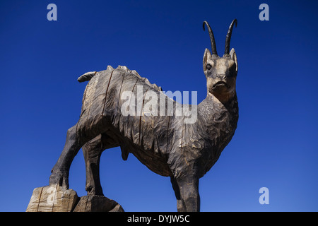 Gams-Skulptur von Mario Gasser bin Zugspitzgipfel, Zugspitze, Wettersteingebirge, Tirol, Österreich, Europa Stockfoto