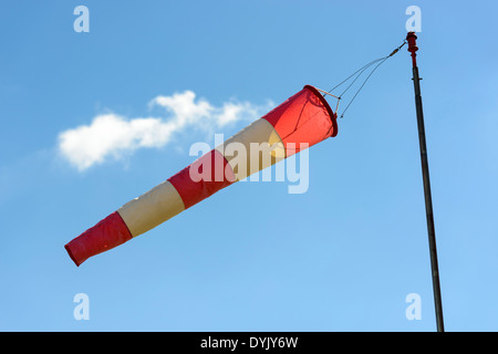 Wind-Rohr auf kleinen Flughafen Stockfoto