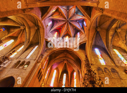 Innenansicht der Nostra Senyora Dels Dolors Kirche in Manacor auf Mallorca, Balearen, Spanien Stockfoto
