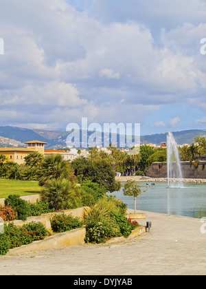 Brunnen im Parc De La Mar in Palma De Mallorca, Balearen, Spanien Stockfoto