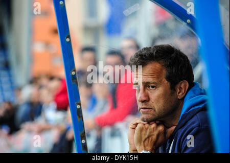 Castres, Frankreich. 18. April 2014. Top14 Herren Rugby Union. Castres gegen Montpellier. Fabien Galthie (Mhr) © Action Plus Sport/Alamy Live News Stockfoto