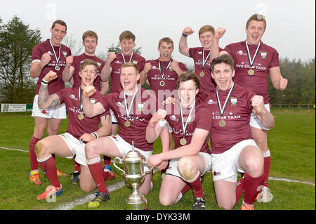 Berwick, UK. 20. April 2014. Berwick RFC, Scremerston Könige 7 s 2014, Rnd 4, Berwick RFC Sevens Beschriftung: siegreiche Gala-Team nach dem Sieg über Rauchverbot 36-14. Bildnachweis: Rob Gray/Alamy Live-Nachrichten Stockfoto