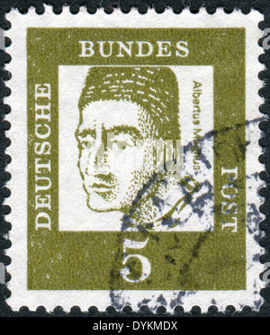 Deutschland - ca. 1961: Briefmarke gedruckt in Deutschland, zeigt Porträt von St. Albertus Magnus, ca. 1961 Stockfoto