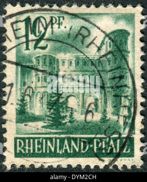Gedruckt in Deutschland (Rheinland-Pfalz, französische Besatzungszone), Briefmarke zeigt Porta Nigra, Trier Stockfoto