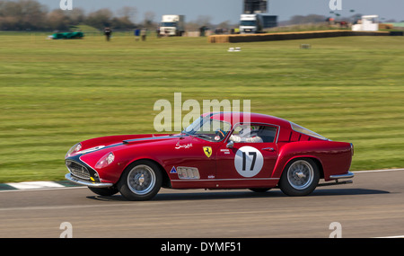 1957 Ferrari 250 GT Tour de France Fahrer Max Girardo, Tony Gaze Trophy Rennen, 72. Goodwood Mitgliederversammlung, Sussex, UK. Stockfoto