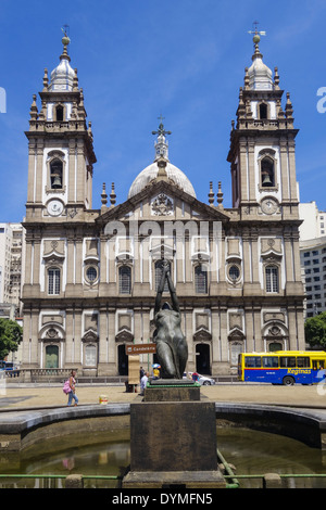 Rio De Janeiro, Centro, Avenida Presidente Vargas, Igreja de Nossa Senhora de Candelana, Brasilien Stockfoto