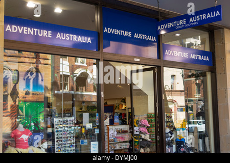 Sydney Australien, The Rocks, George Street, Bezirk, Shopping Shopper Shopper shoppen shoppen shoppen Geschäfte Markt Märkte Marktplatz kaufen verkaufen, Einzelhandelsgeschäfte b Stockfoto