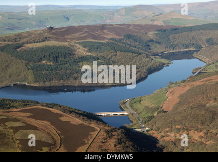 Luftaufnahme des Ladybower Vorratsbehälter in der Hope Valley, Teil des Peak District von Derbyshire Stockfoto