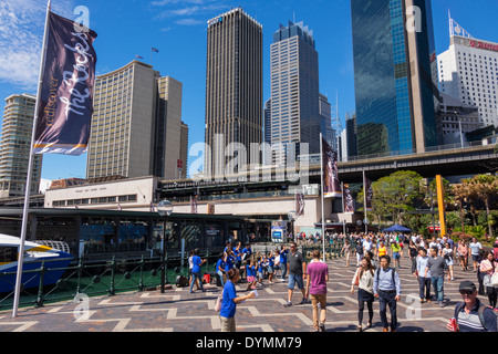 Sydney Australien, Circular Quay, Sydney Harbour, Hafen, Wolkenkratzer, Skyline der Stadt, Fähre, Fähren, Terminal, AU140308124 Stockfoto