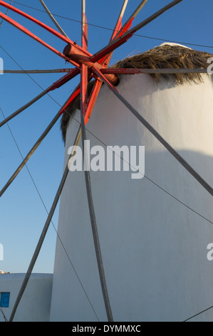 Alte Windmühle in Chora Stadt in Insel Mykonos, Griechenland Stockfoto