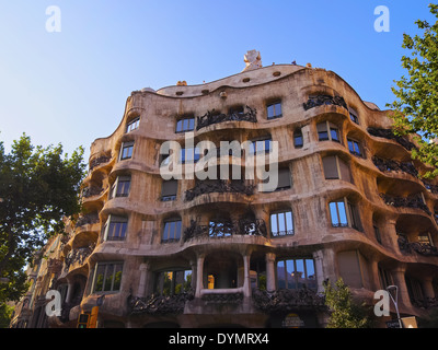 Casa Mila auch bekannt als La Pedrera - Haus, entworfen von Antoni Gaudi in Barcelona, Katalonien, Spanien Stockfoto