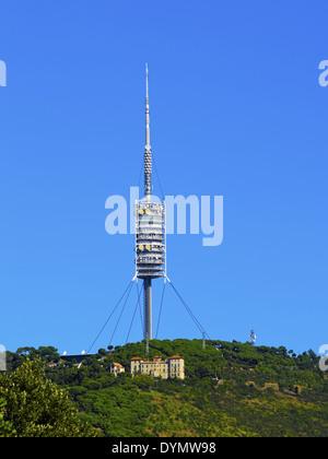 Torre de Collserola - Fernsehturm auf Berg Tibidabo in Barcelona, Katalonien, Spanien Stockfoto