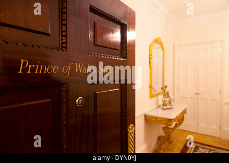 Die Prince Of Wales Suite, eine Luxus-Suite im Luxushotel Ritz, Piccadilly, London W1 England UK Stockfoto