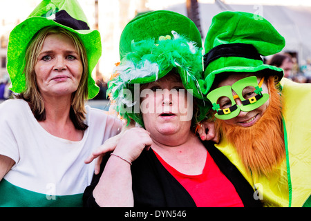 St. Patricks Day feiern, Trafalgar Square, London, England, UK Stockfoto